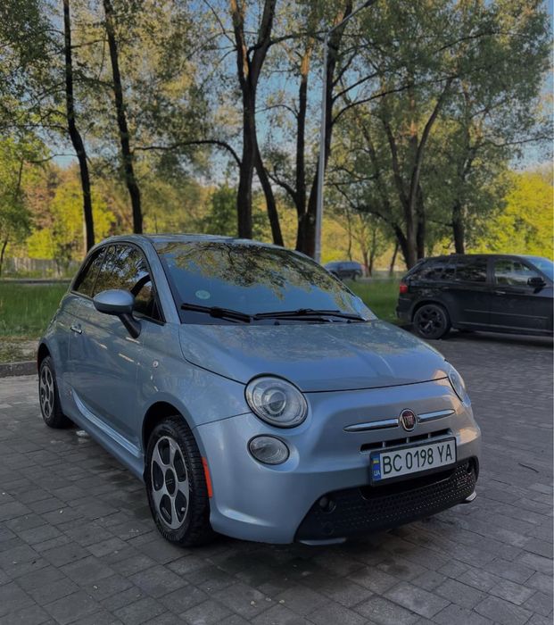 Продам Fiat 500e 2015