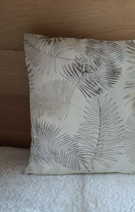 Poszewka na poduszkę - wzór liście