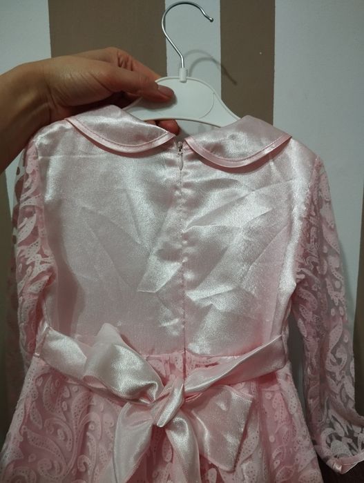 Сукня для дівчинки