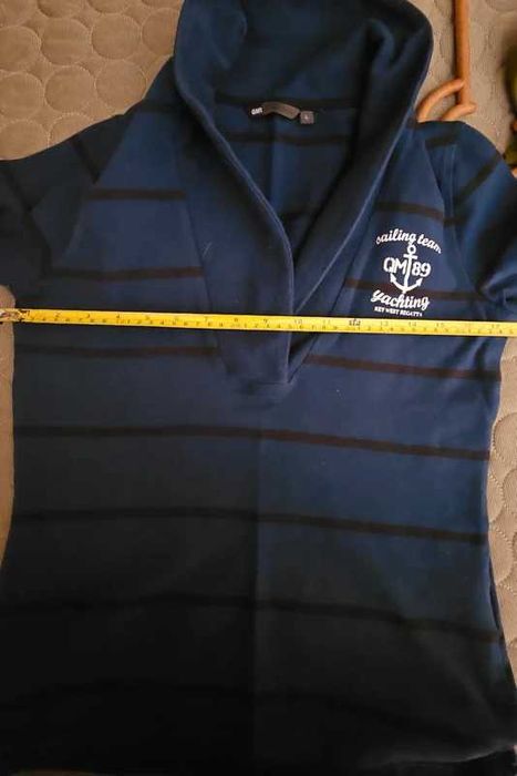 Camisola manga comprida gola larga em V