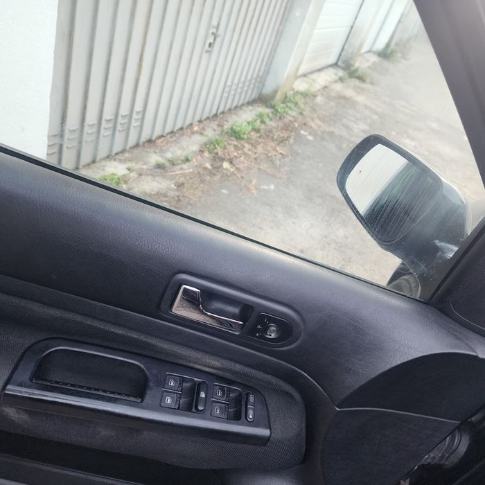 VW Golf 1.9 TDI 110cv - 1999