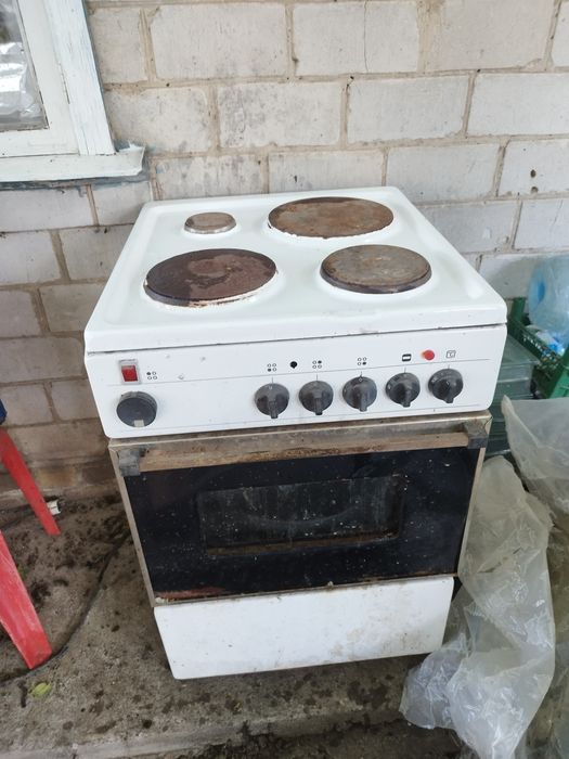 Продам электропечь