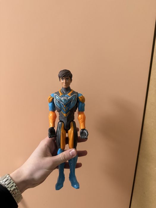 Фігурка макс стіл, max steel