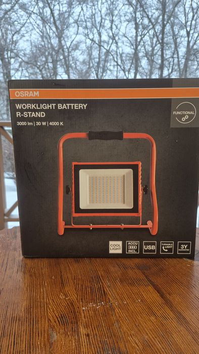 Прожектор OSRAM/ LEDVANCE Worklight BatteryR-Stand 30W.С аккумулятором