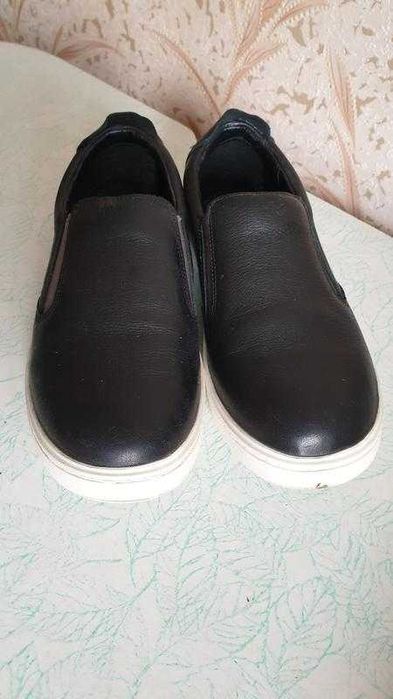 Слипоны макасины clarks
