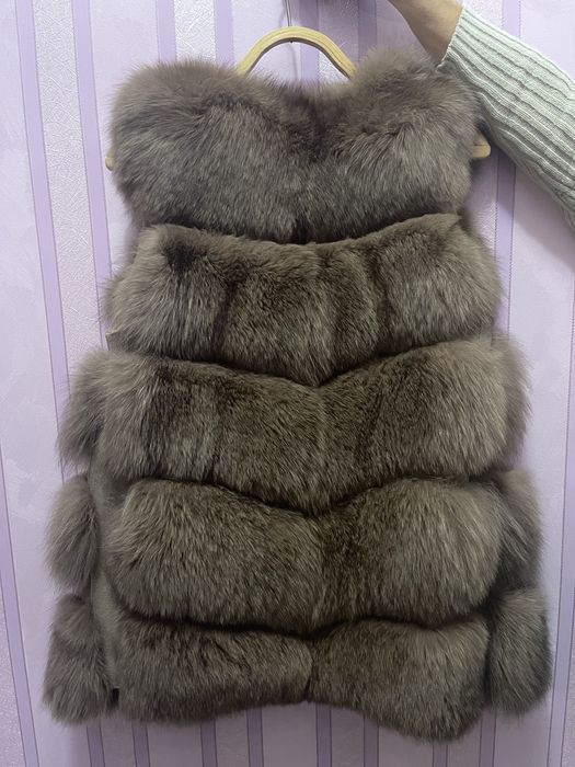 Продам жилет из песца