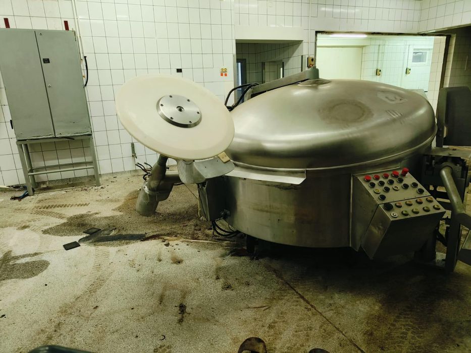Kuter do miesa Schneidmischer 500 silnik 145kw waga 5500kg 500l
