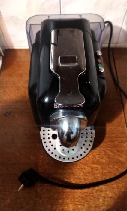 Продам капсульну кавоварку Brasilia в гарному стані.