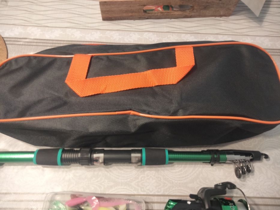 Zestaw wędkarski z pokrowcem