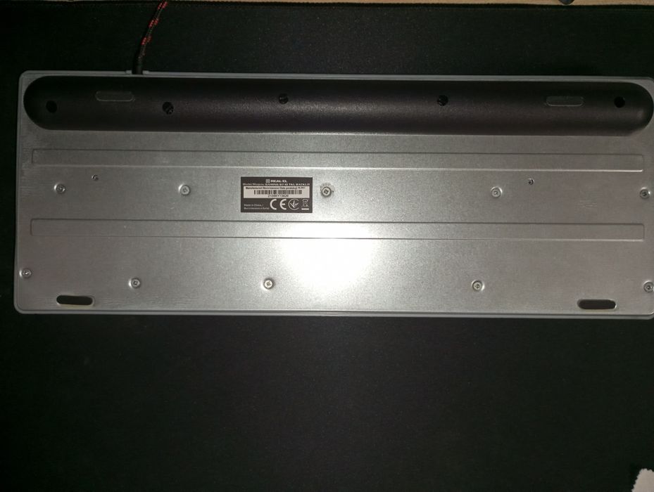 Клавіатура Real El