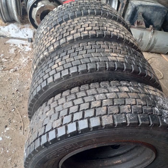 Резина 235/75 r17.5