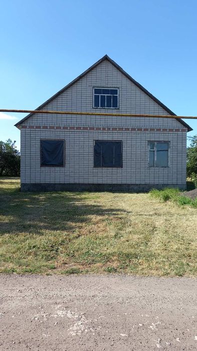 Продам дом в селе Булаховка