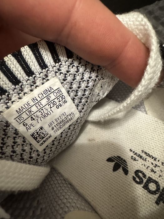 Жіночі кросівки Adidas Flashback Primeknit 37(23,5см) оригінал