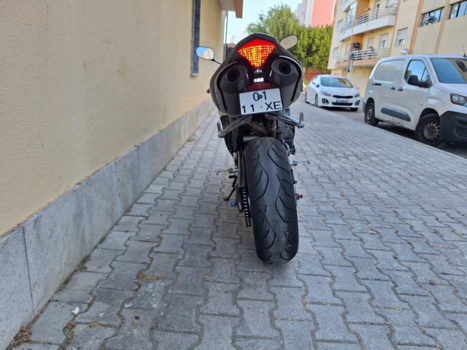 Yamaha YZF  R1 2004