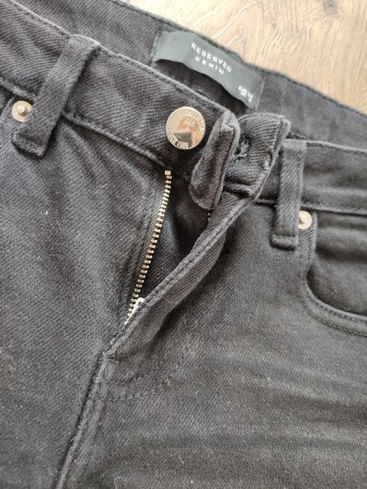 Spodnie jeansowe damskie czarne XS Reserved