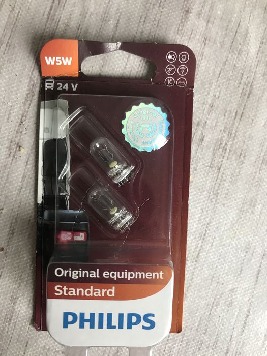 Лампочки для фар philips 24v W5W