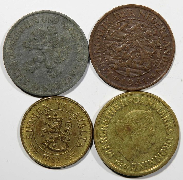 MOEDAS 4 Paises diferentes - 4 Exemplares - veja as imagens - Só 3€