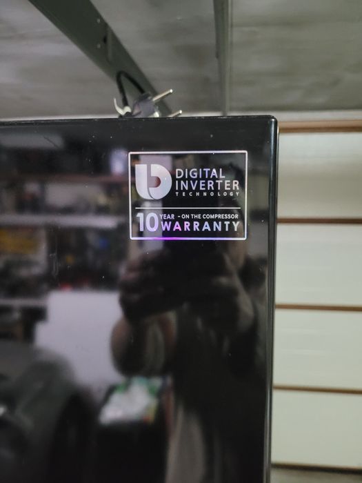 Lodówko-zamrażarka , chłodziarka SAMSUNG z dystrybutorem , czarna