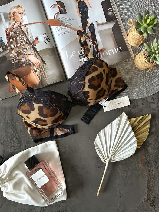 Красивий бюстгальтер Intimissimi, різні моделі