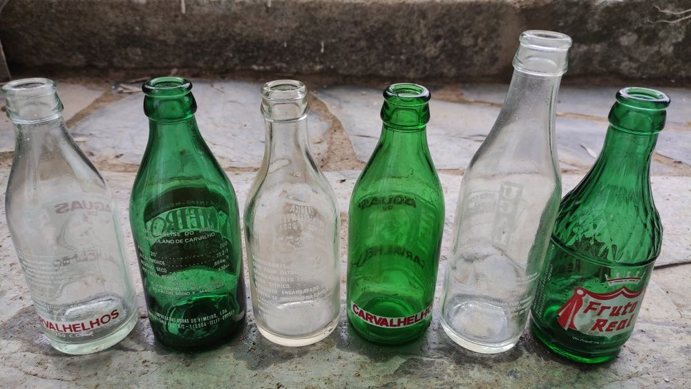 Lote de 82 garrafas antigas pirogravadas