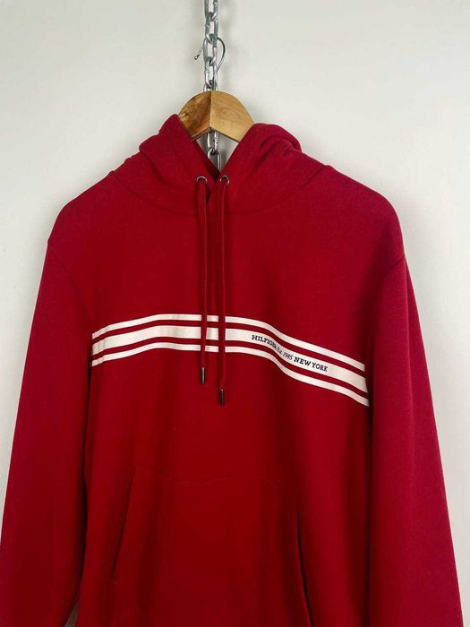 Tommy hilfiger чоловіче червоне худі , кофта з капюшоном