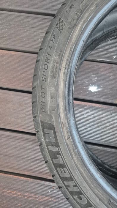 Opony Michelin Pilot Sport 4 245/40 R19 rok