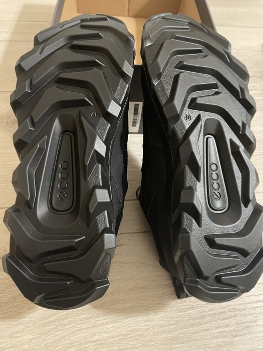 Оригінальні кросівки ECCO