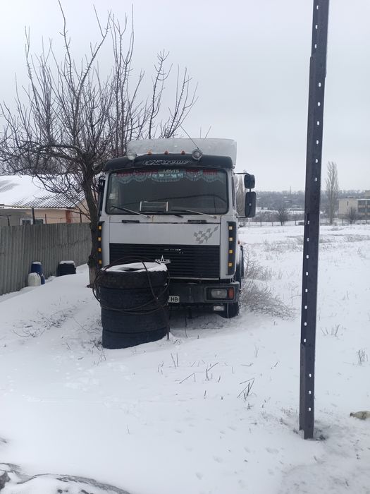 Продам МАЗ 54323