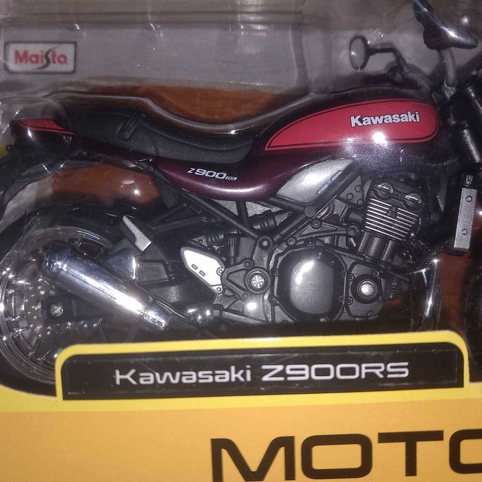 Moto Kawasaki Z900RS 1:12 NOVO com 20% de desconto
