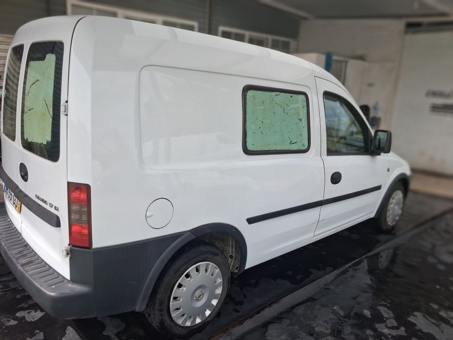 Opel Combo, motor 1.7 isuzu, bom estado geral