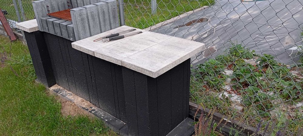 Grill betonowy palenisko