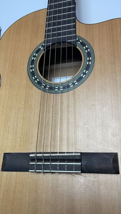 Guitarra Eletroacústica Romero Granito 32CE-N – Nylon