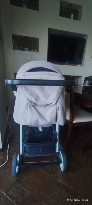 Візочок дитячий міцний