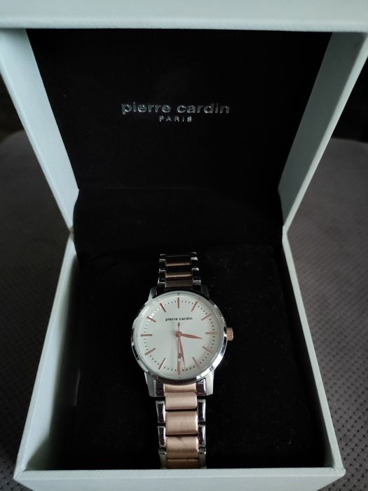 Zegarek damski z datownikiem Pierre Cardin Alfort