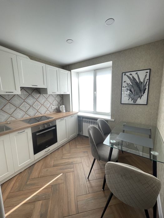 Квартира 6/9 Таврический район Каштана