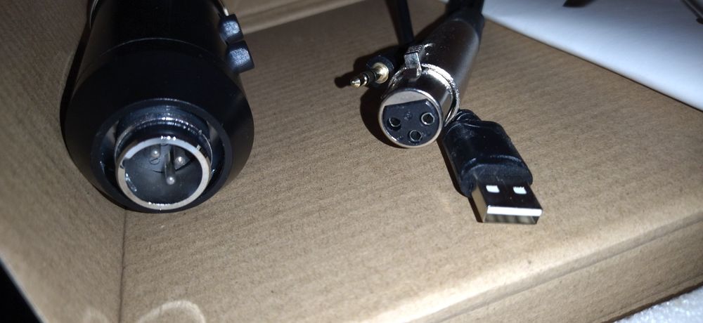 Мікрофон студійний