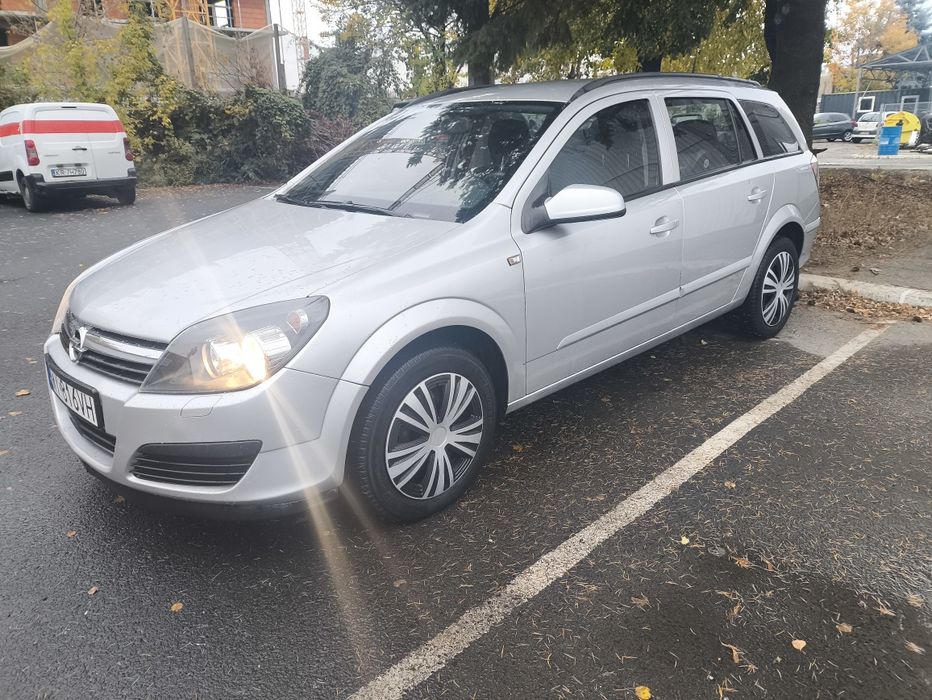 Opel Astra H 1.6 benzyna