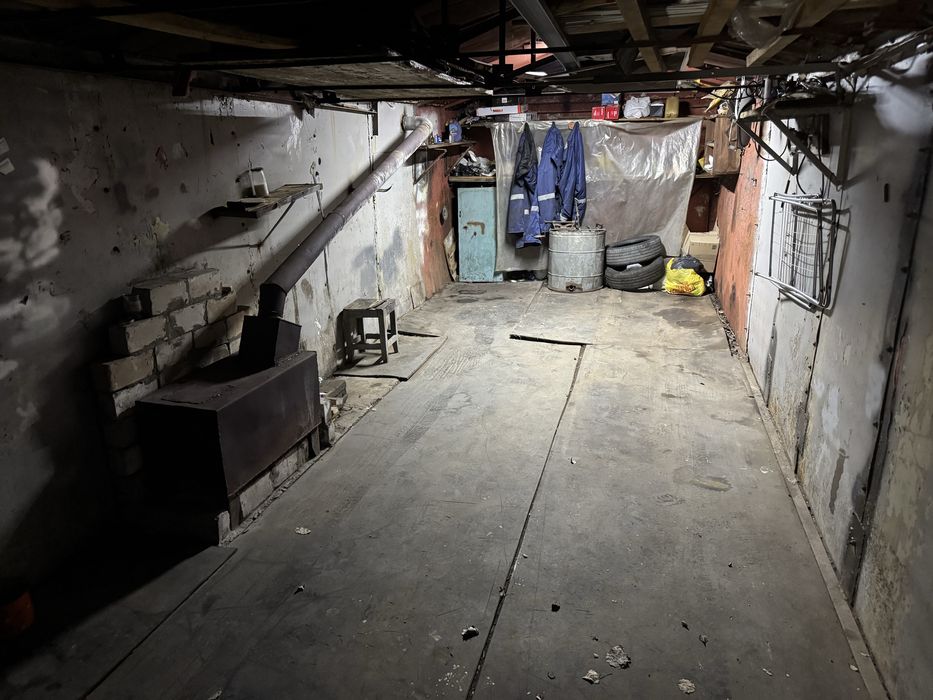 ГАРАЖ на 2 авто 3*8м Світло Буржуйка АНТ/Садочок #4 Можна в оренду