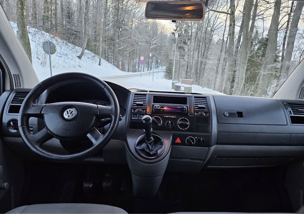 Volkswagen Transporter T5. 1.9 TDI