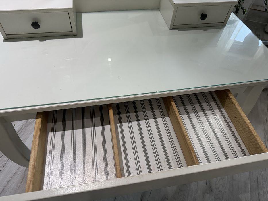 Toaletka Ikea Hemnes