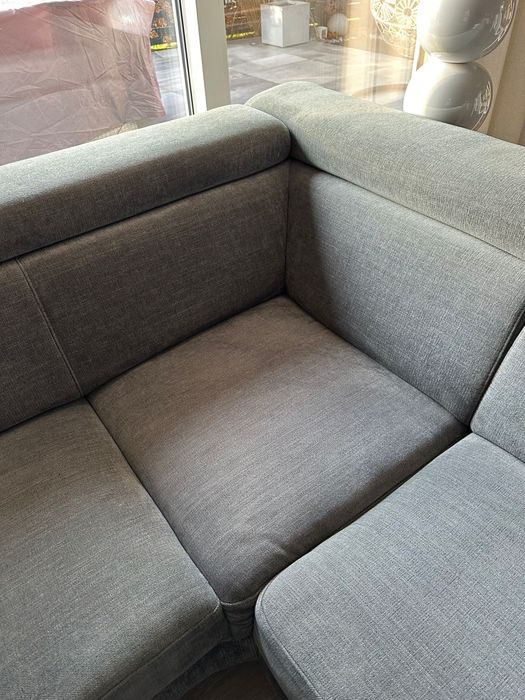 Kanapa U z funkcja spania.