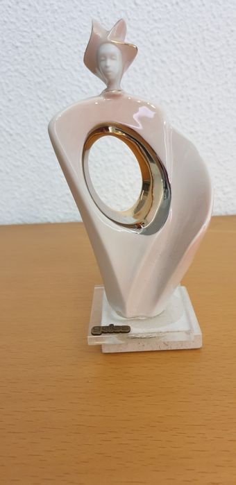 Estatueta da marca Galos