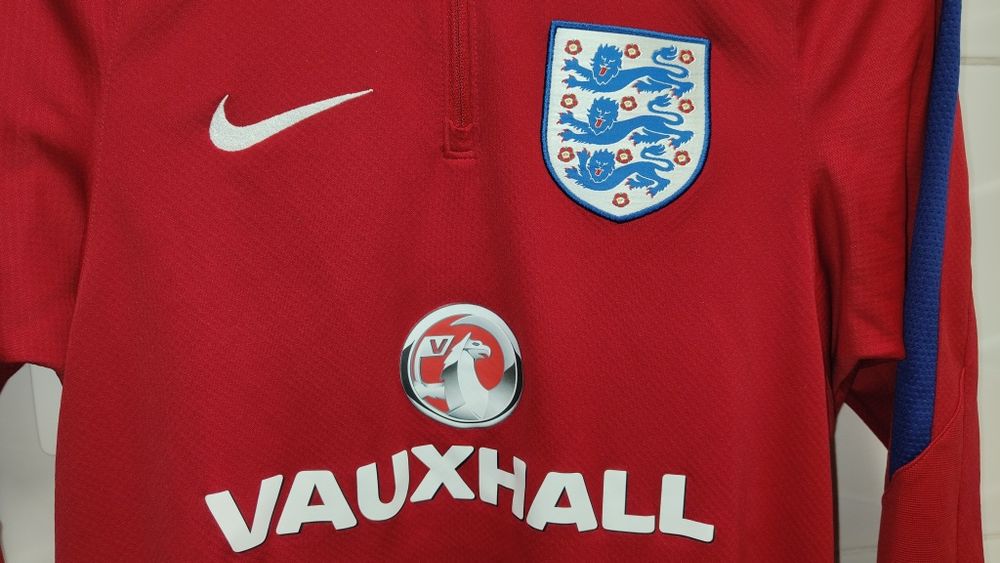 Bluza Nike r. M czerwona NOWA Anglia