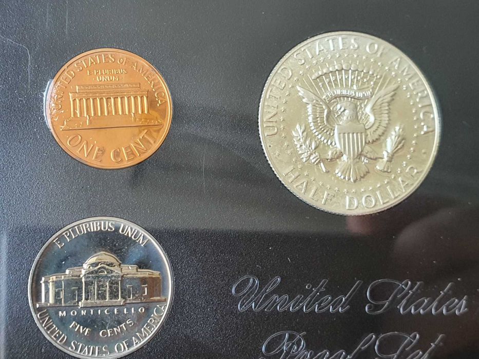 Річний Набір Монет США 1968 року якості Пруф (1968 United States Proof Set) у захисному пластиковому кейсі