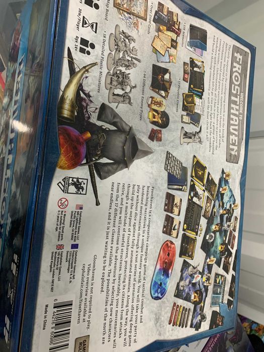 jogo de tabuleiro Frosthaven ***NOVO E SELADO***