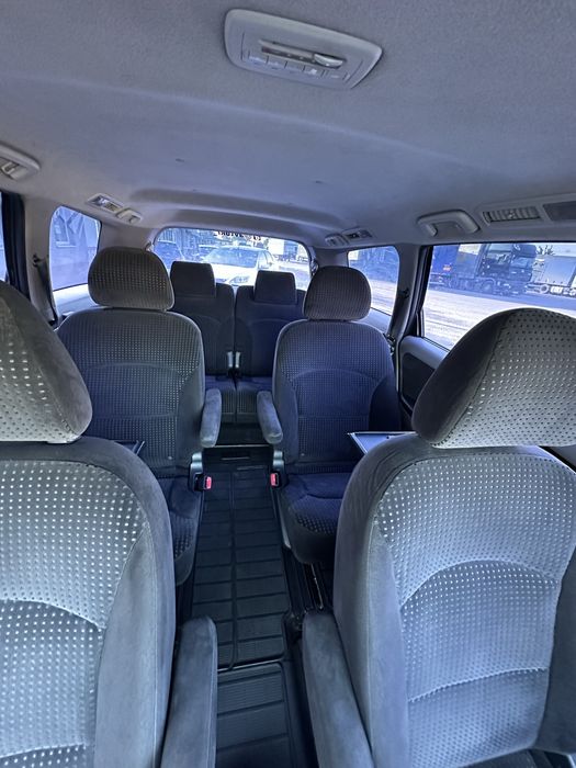 Mitsubishi Grandis 2005 рік Автомат