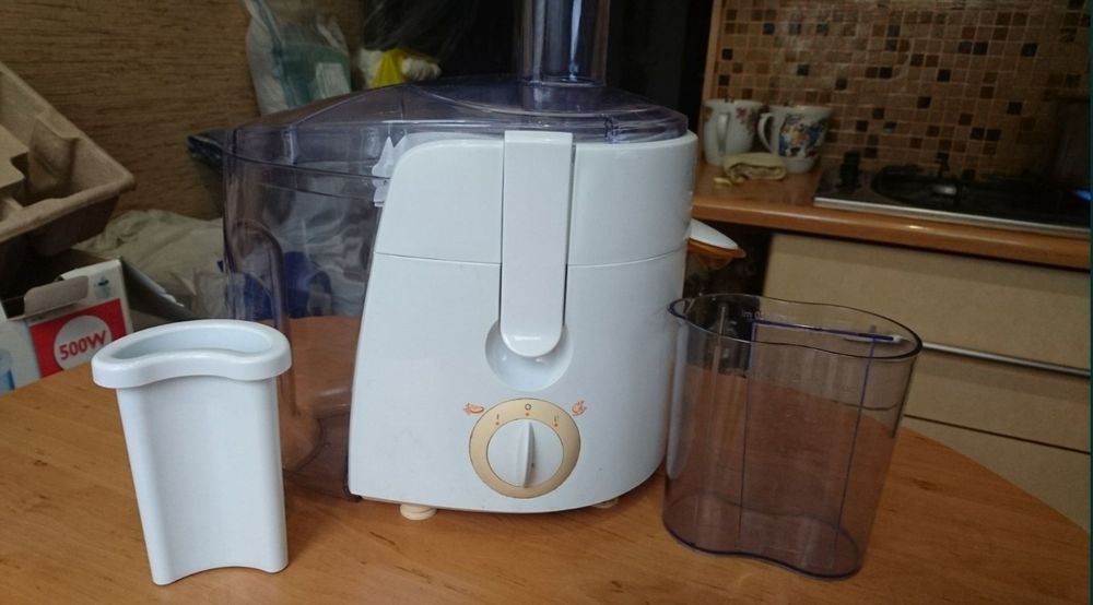 Соковижималка Philips HR1851