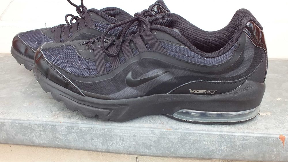 Super buty sportowe marki Nike VGR roz 45
