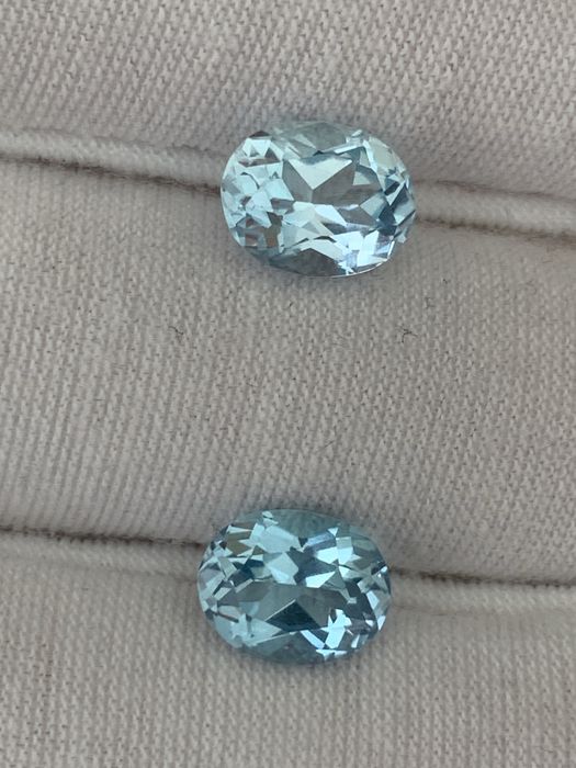 Пара Топазів 5,0 ct!