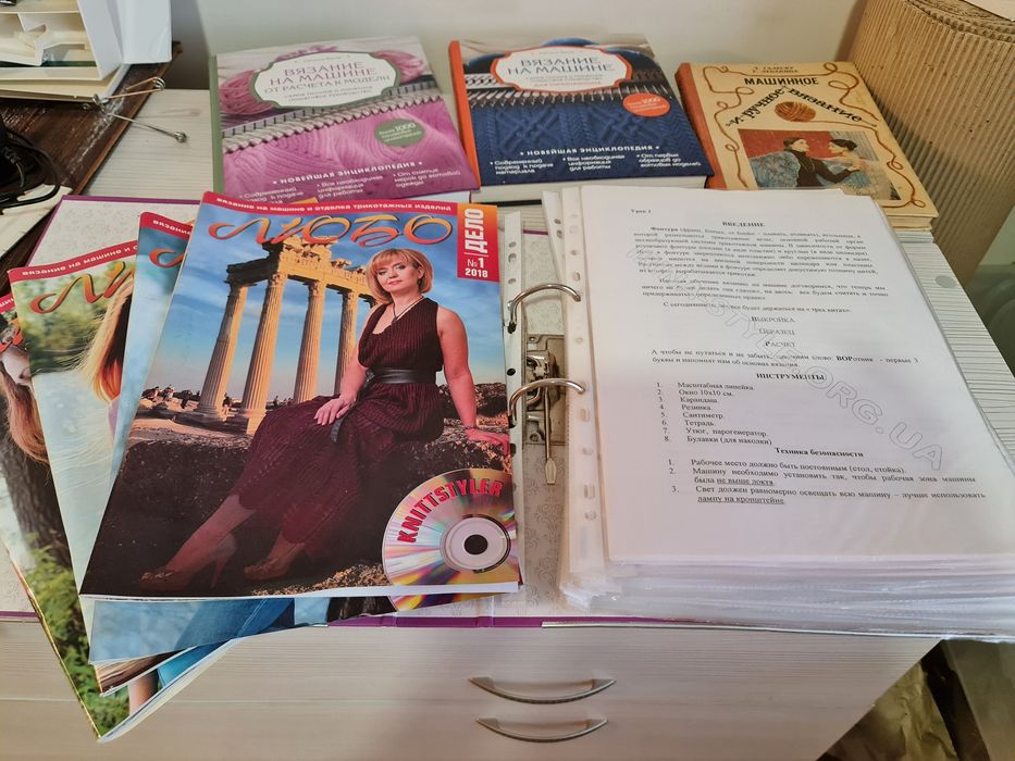 Silver Reed SK840/SRP60+Knittstyler+комод+моталка+ обучение + нитки